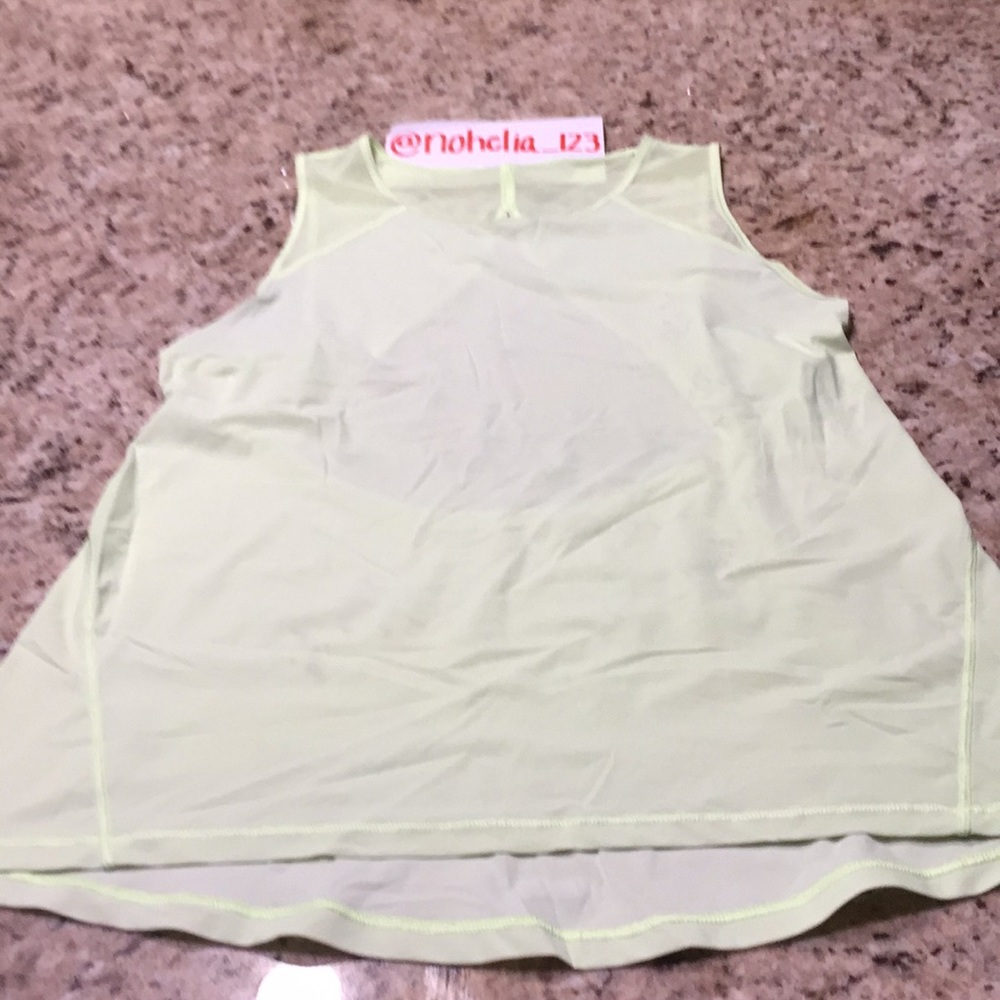 Lululemon tank top